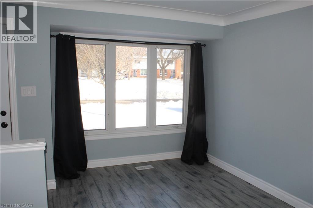 34 Radford Avenue, Cambridge, Ontario  N1R 5L7 - Photo 9 - 40808107