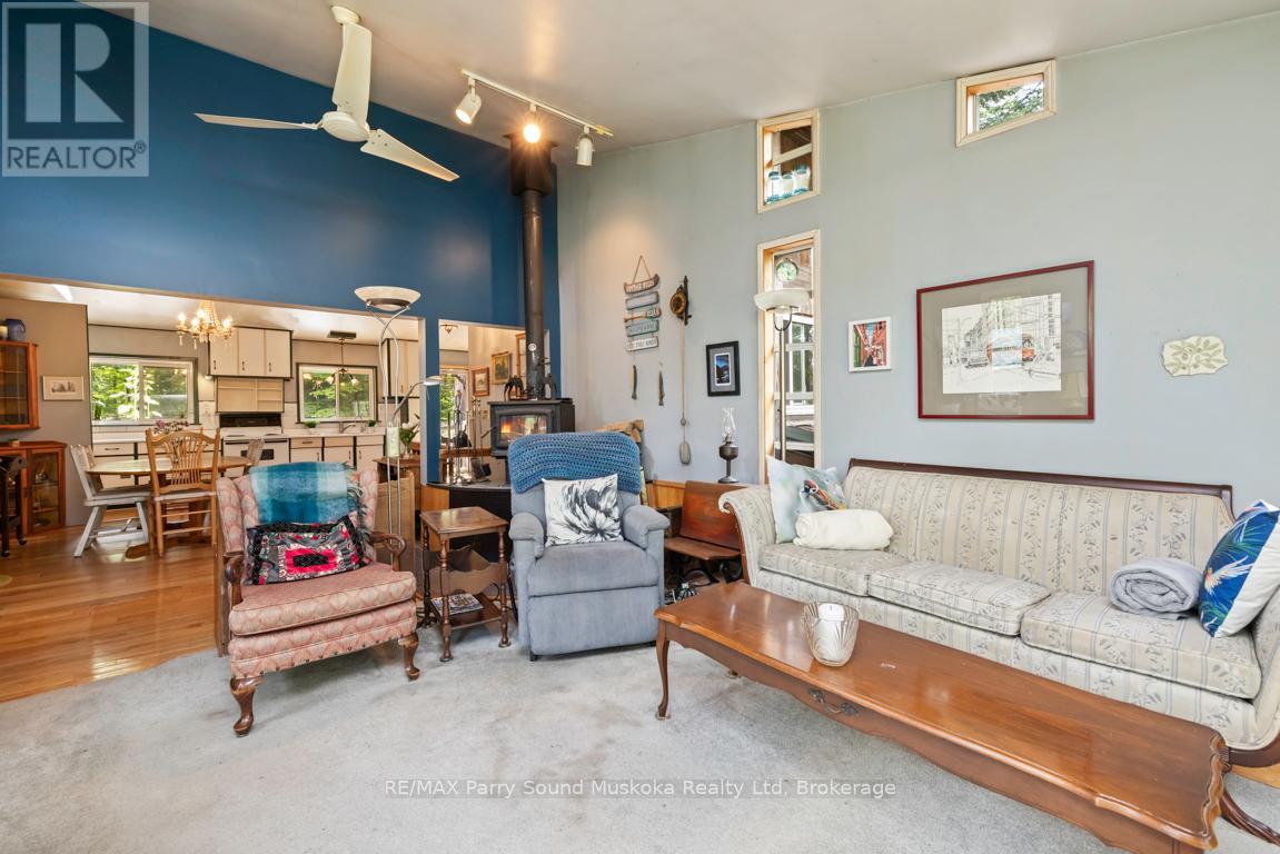 252 Dunchurch Estates Road, Whitestone, Ontario  P0A 1G0 - Photo 12 - X12827854