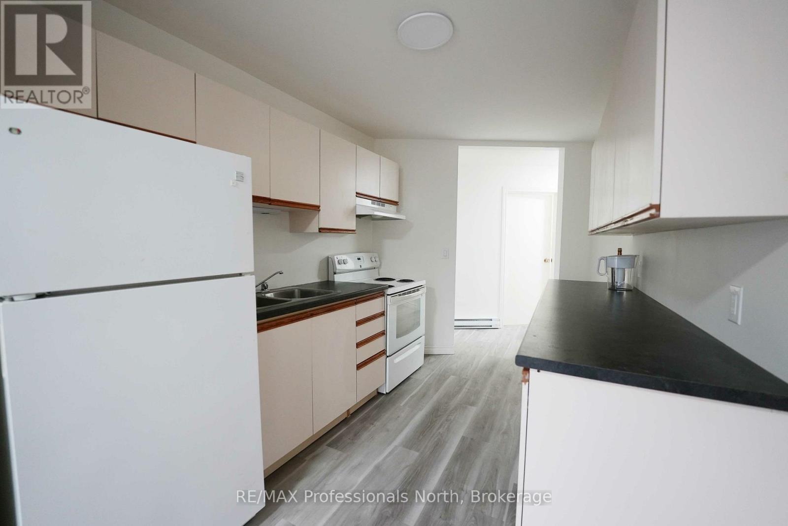 41 Maple Avenue, Dysart Et Al, Ontario  K0M 1S0 - Photo 27 - X12827926