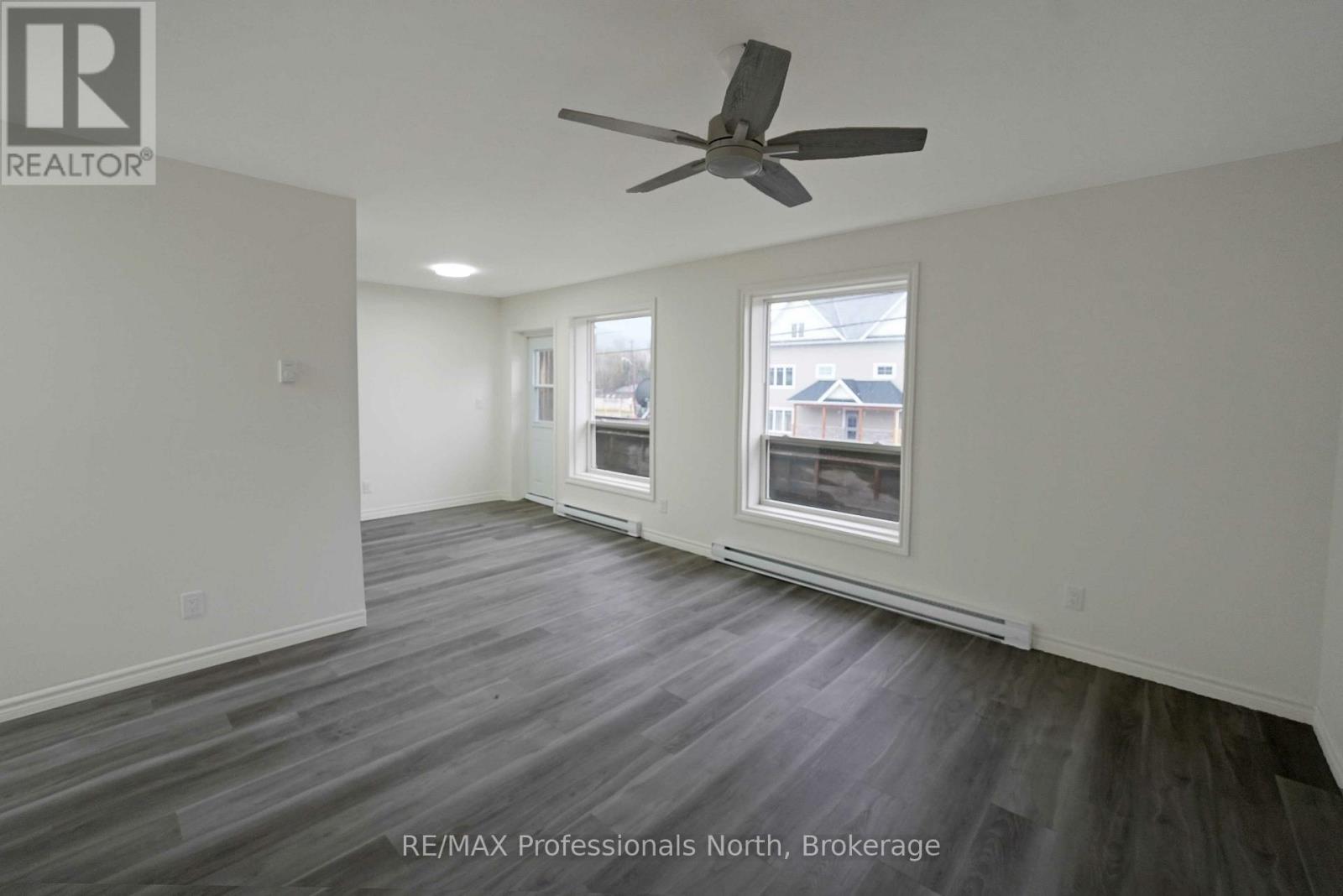 41 Maple Avenue, Dysart Et Al, Ontario  K0M 1S0 - Photo 28 - X12827926