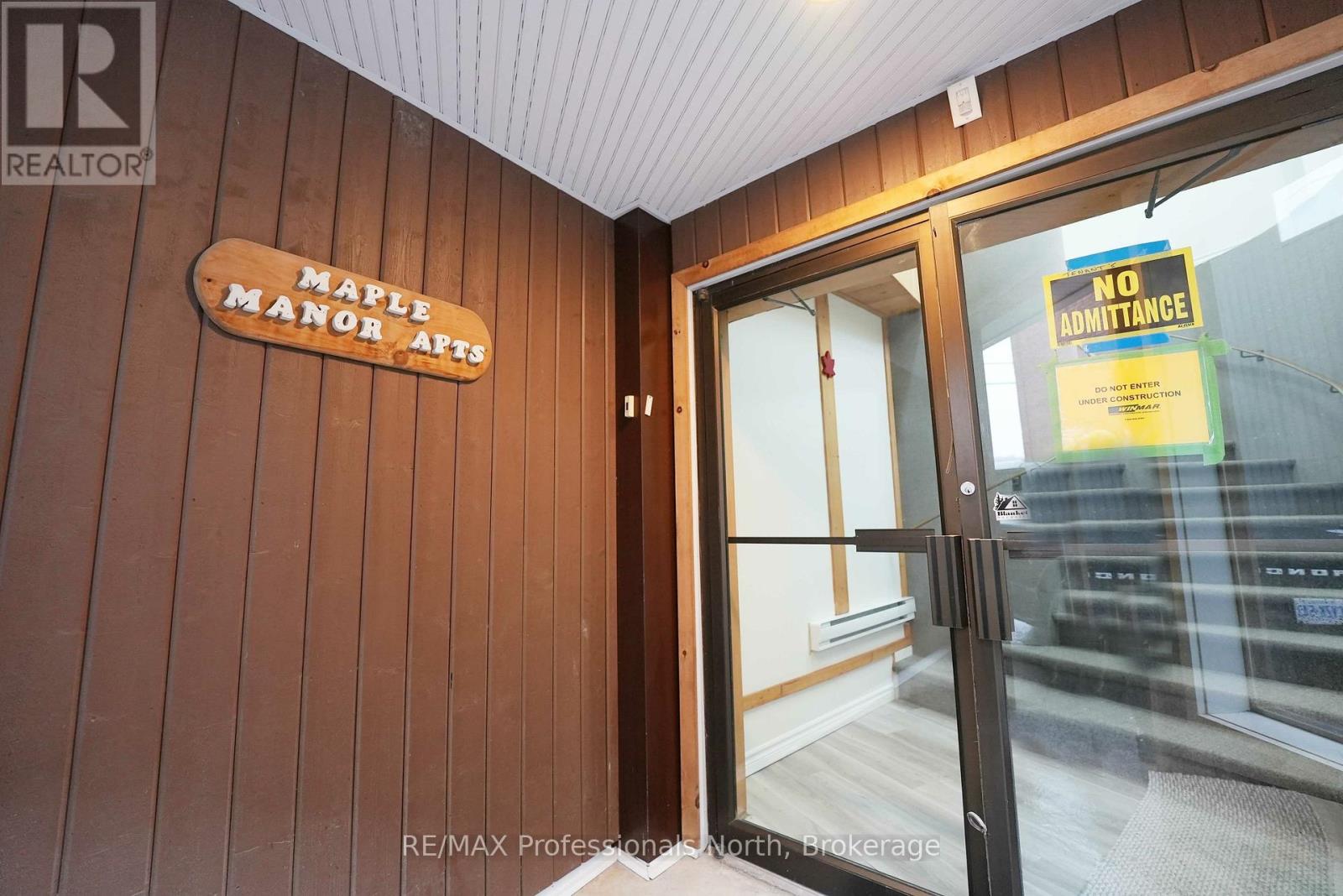 41 Maple Avenue, Dysart Et Al, Ontario  K0M 1S0 - Photo 3 - X12827926