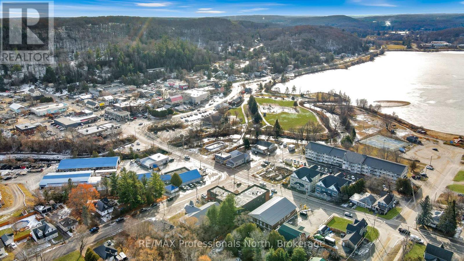 41 Maple Avenue, Dysart Et Al, Ontario  K0M 1S0 - Photo 47 - X12827926