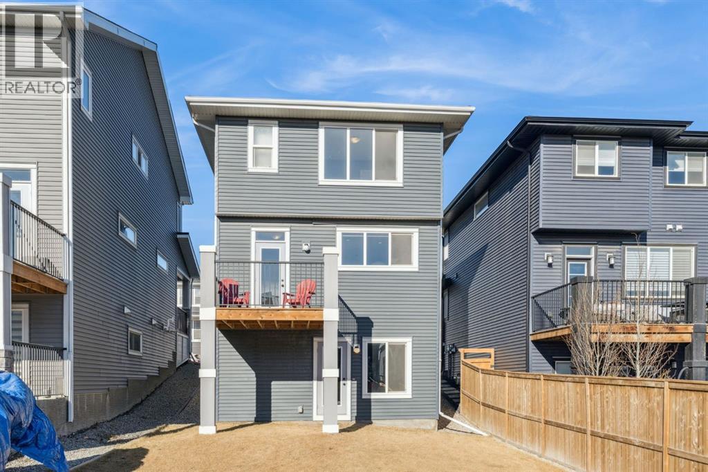 22 Precedence Glen, Cochrane, Alberta  T4C 2W7 - Photo 18 - A2283092