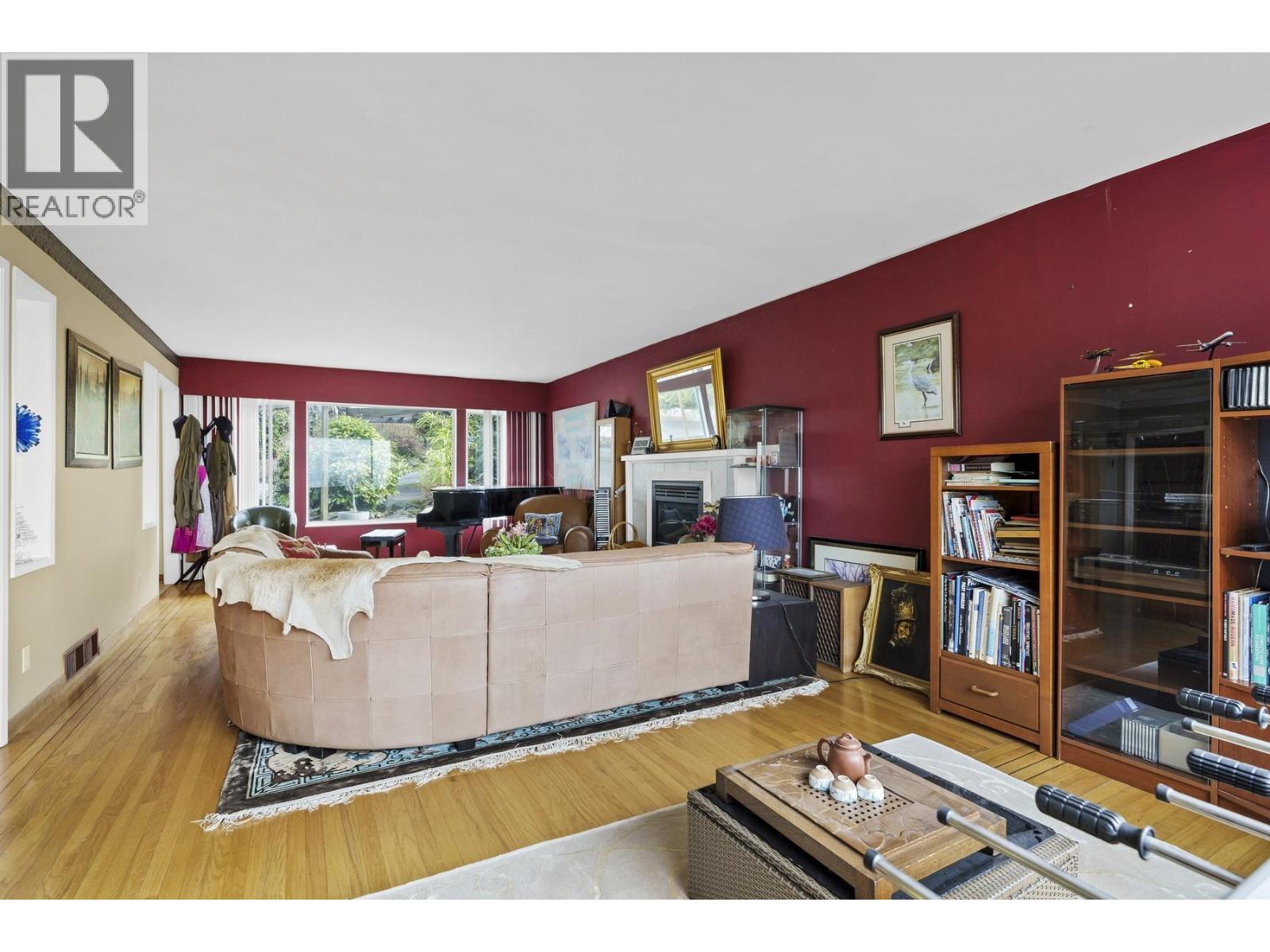 4582 Woodgreen Court, West Vancouver, British Columbia  V7S 2V7 - Photo 8 - R3094135