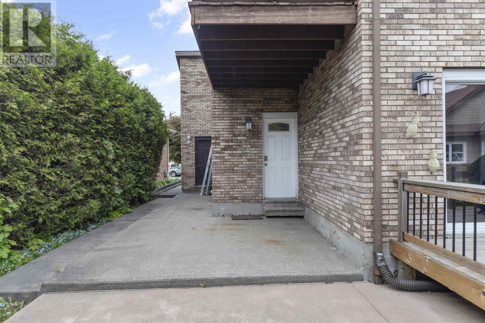 16 Charlotte Dr, Sault Ste. Marie, Ontario  P6B 5S7 - Photo 46 - SM260377