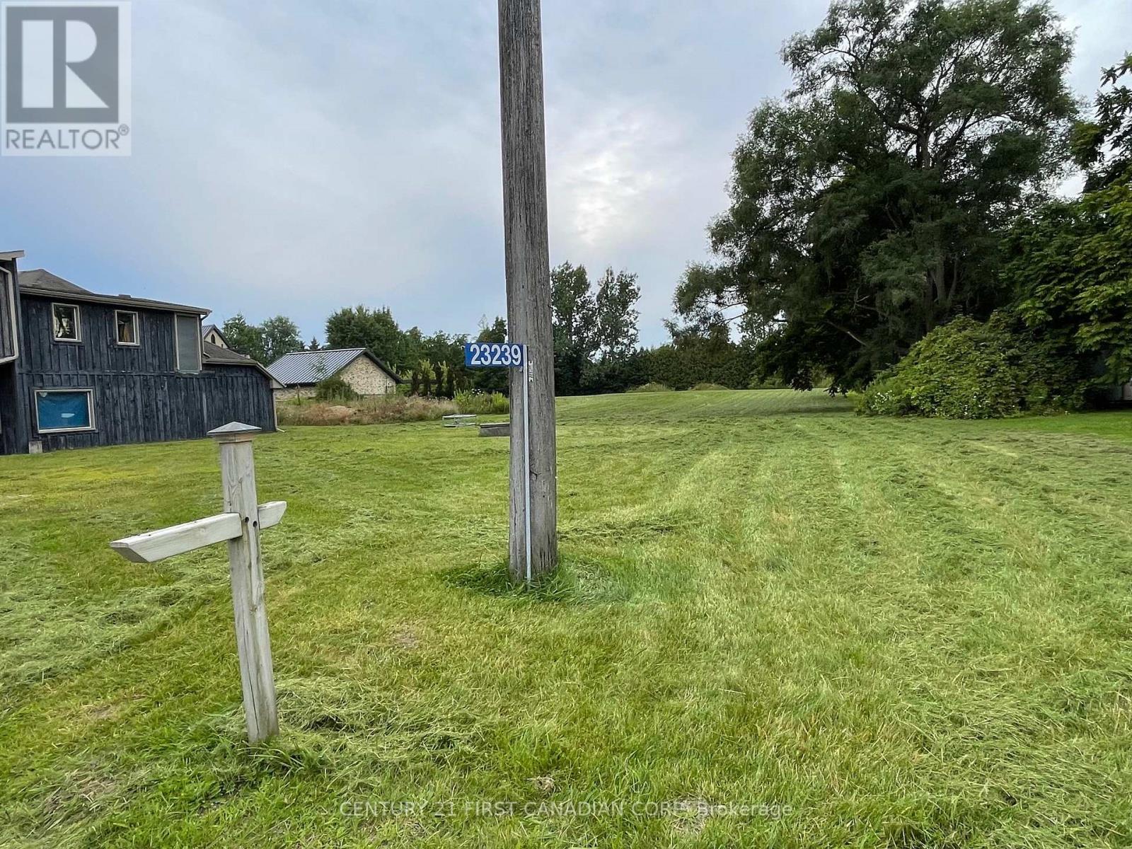 23239 Richmond Street, Middlesex Centre, Ontario  N5X 4B2 - Photo 8 - X12827896