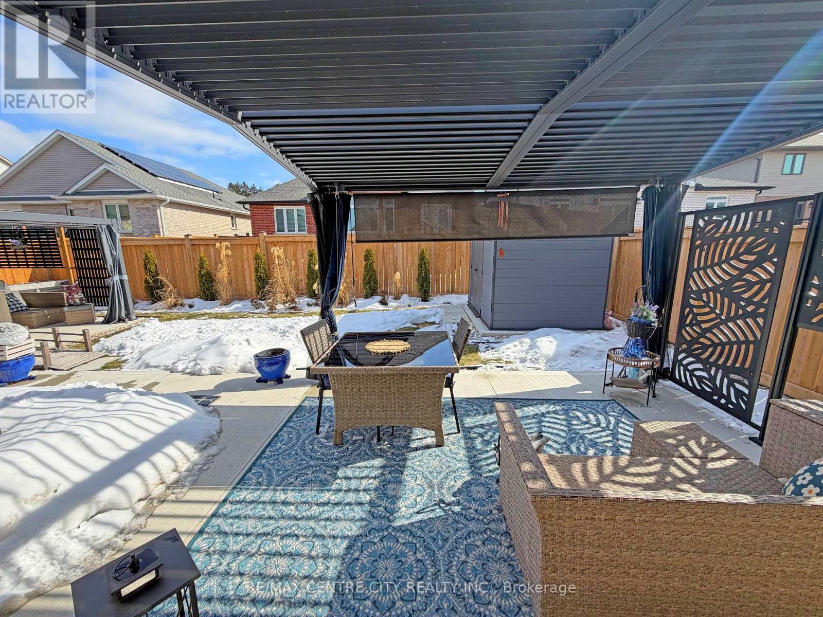 46 Snowy Owl Trail, Central Elgin, Ontario  N5R 0M6 - Photo 12 - X12827918