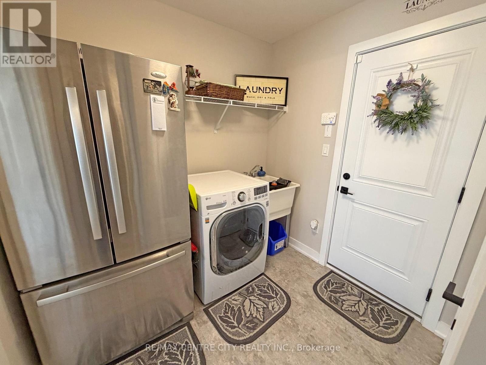 46 Snowy Owl Trail, Central Elgin, Ontario  N5R 0M6 - Photo 36 - X12827918