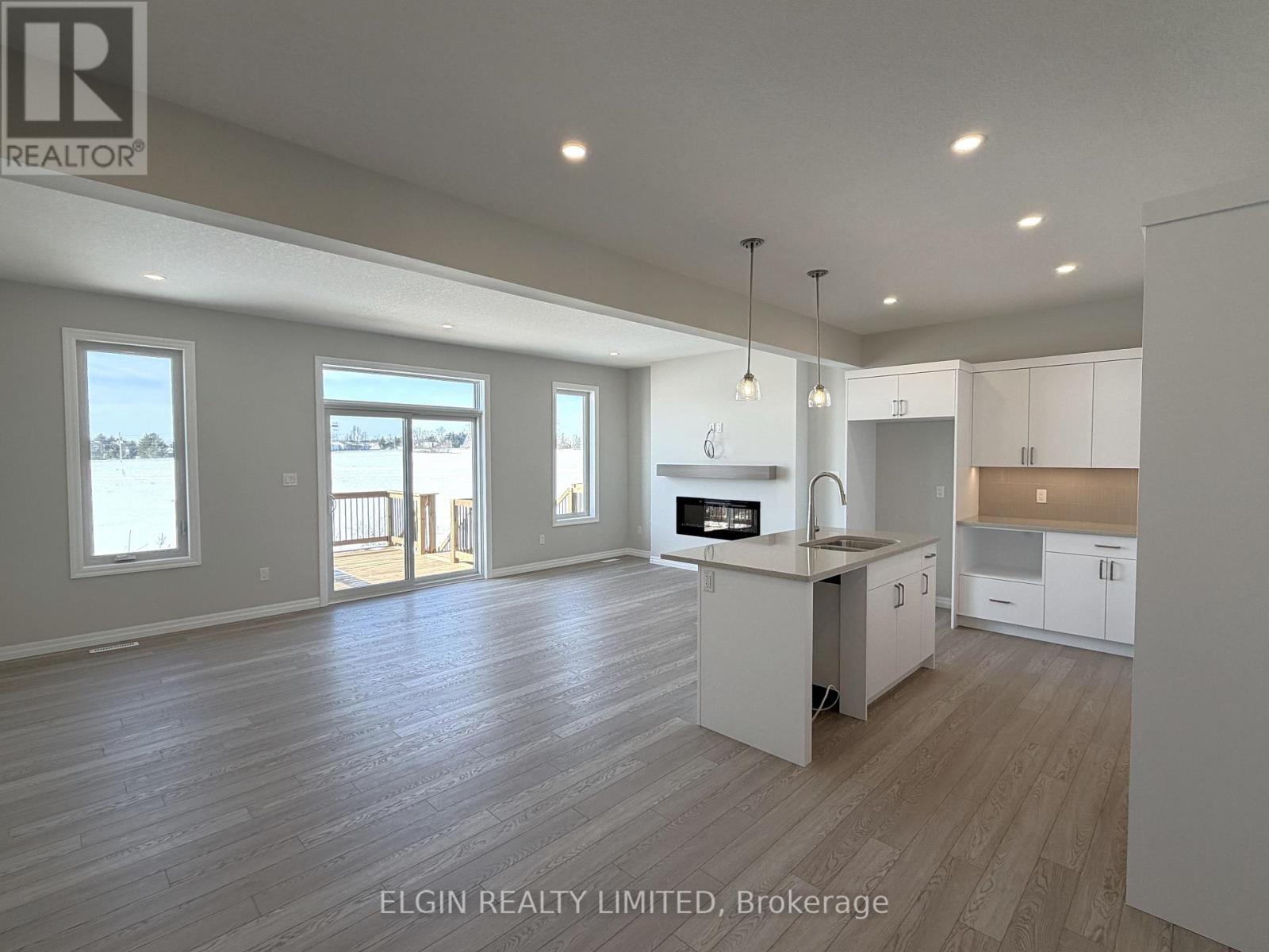 53 Woodcock Drive, Tillsonburg, Ontario  N4G 0L9 - Photo 11 - X12827940