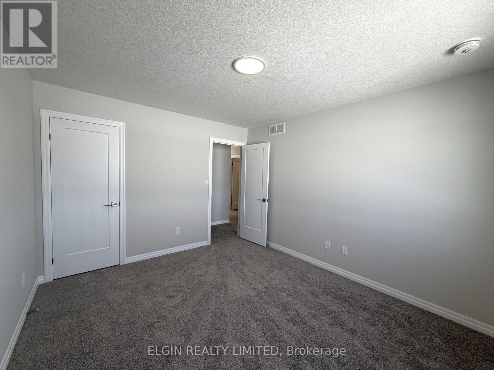 53 Woodcock Drive, Tillsonburg, Ontario  N4G 0L9 - Photo 27 - X12827940