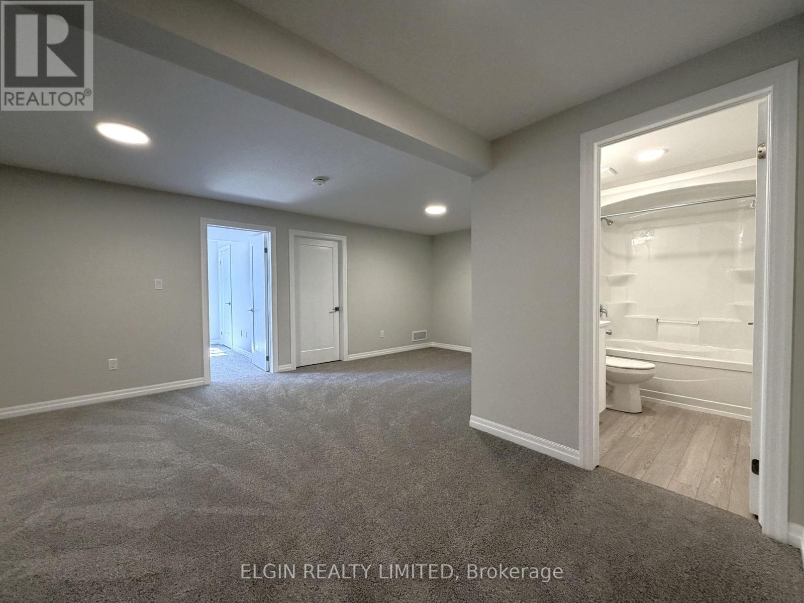 53 Woodcock Drive, Tillsonburg, Ontario  N4G 0L9 - Photo 30 - X12827940