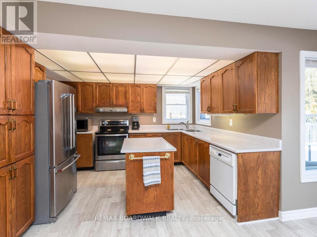 182 Palomino Drive, Ottawa, Ontario  K2M 1P2 - Photo 20 - X12827904