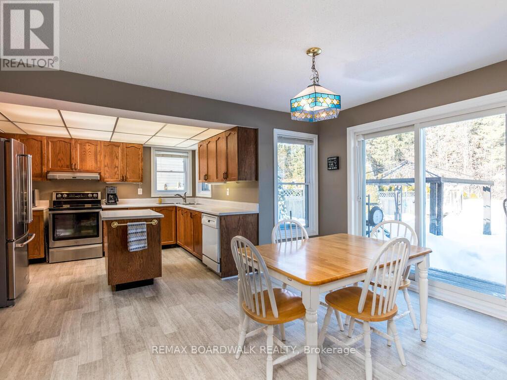 182 Palomino Drive, Ottawa, Ontario  K2M 1P2 - Photo 21 - X12827904