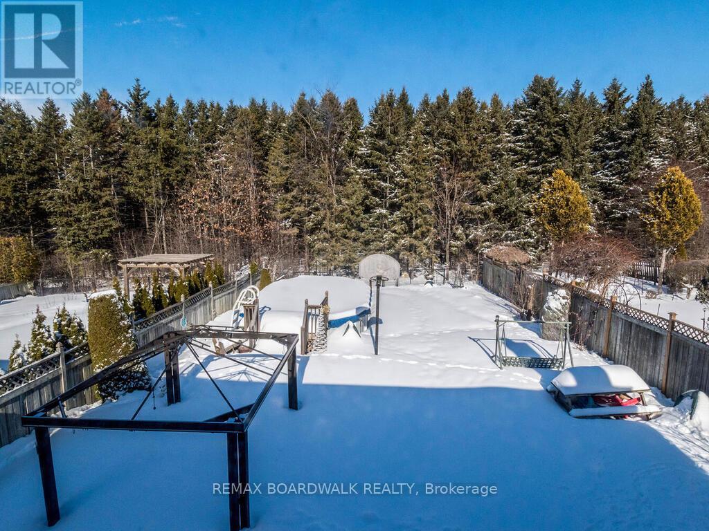 182 Palomino Drive, Ottawa, Ontario  K2M 1P2 - Photo 8 - X12827904