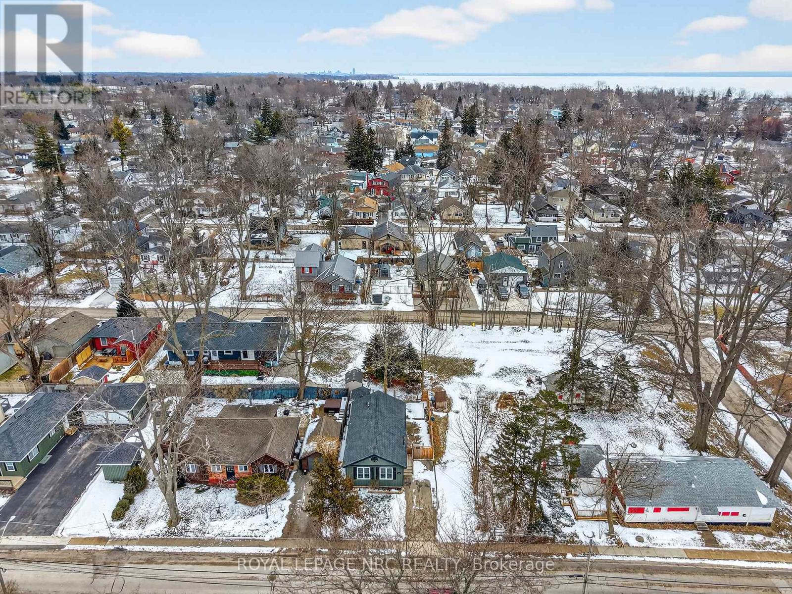 276 Elmwood Avenue, Fort Erie, Ontario  L0S 1B0 - Photo 33 - X12827862