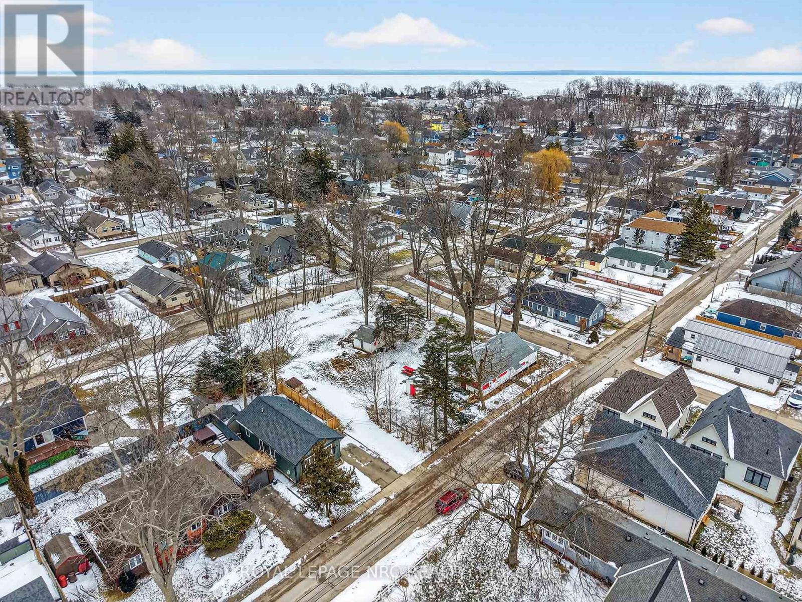 276 Elmwood Avenue, Fort Erie, Ontario  L0S 1B0 - Photo 34 - X12827862