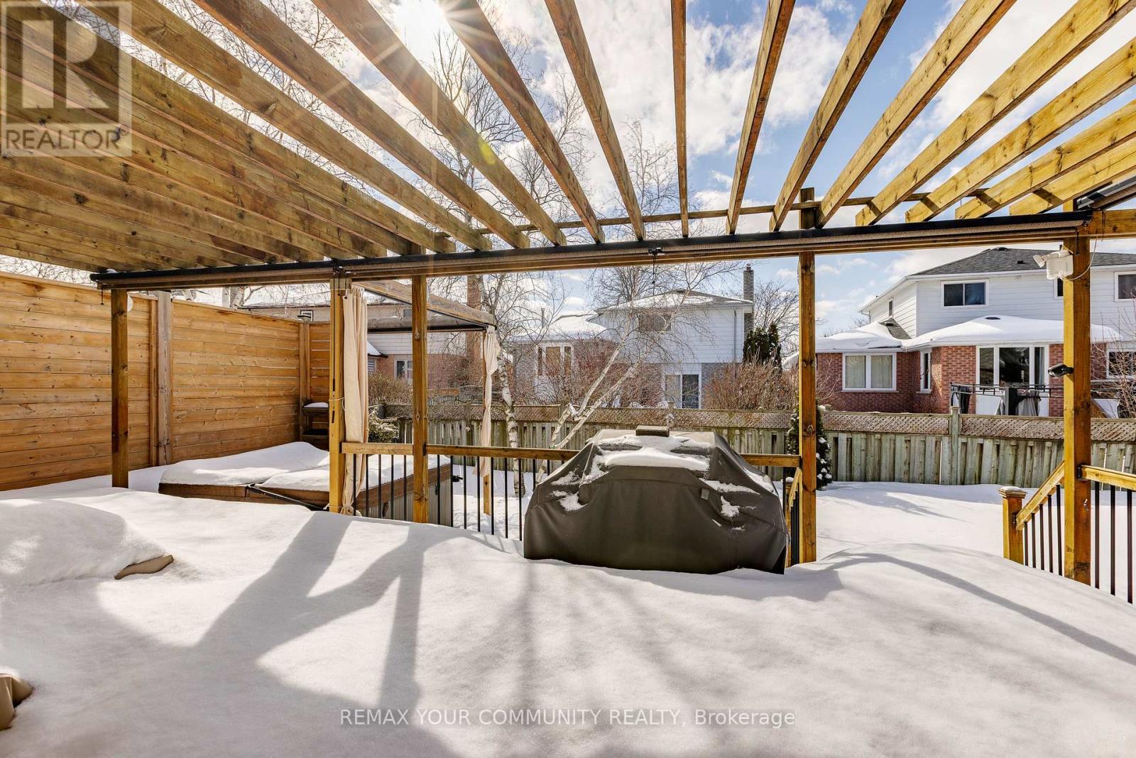 28 Camrose Drive, Georgina, Ontario  L4P 3L6 - Photo 34 - N12827784