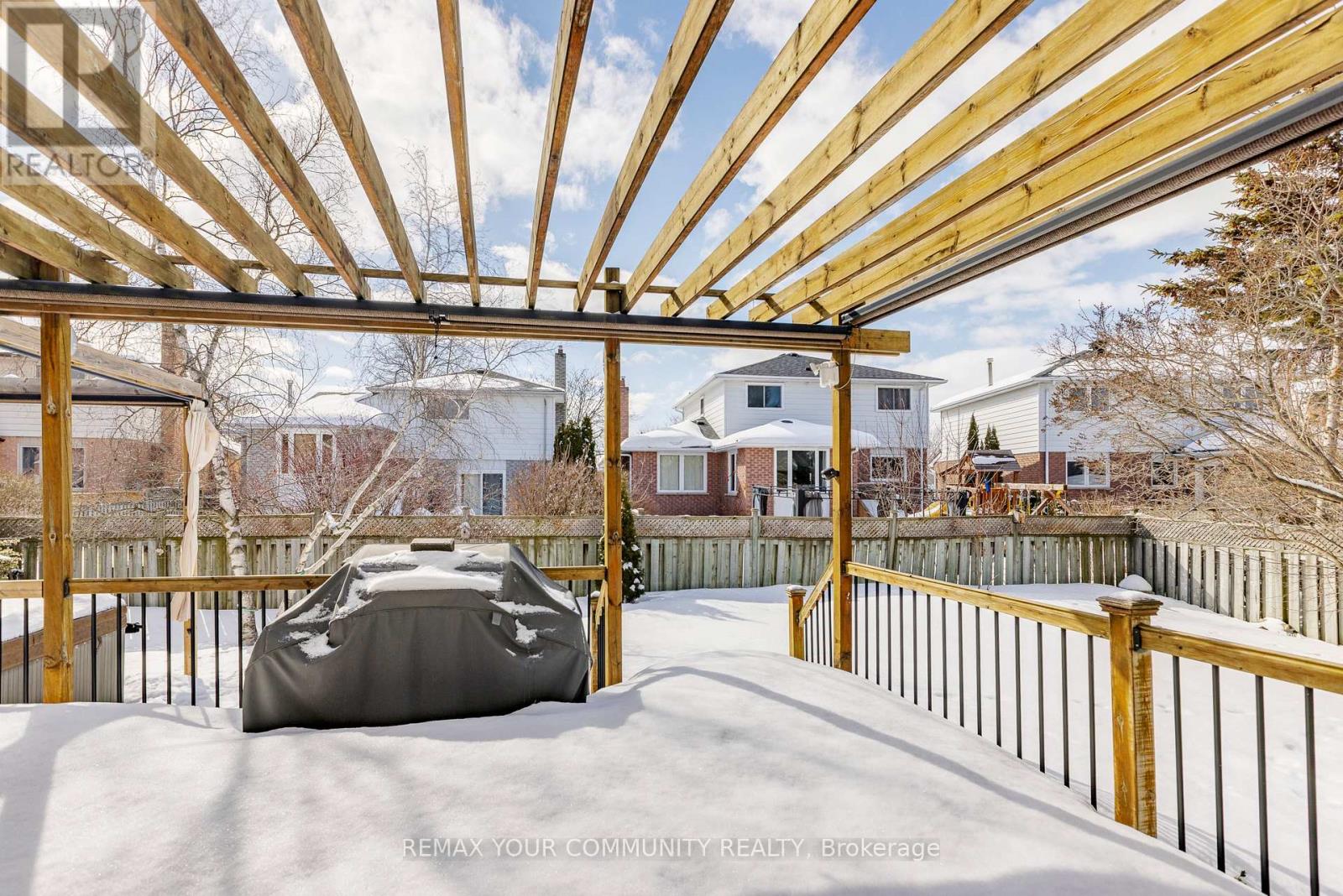 28 Camrose Drive, Georgina, Ontario  L4P 3L6 - Photo 35 - N12827784