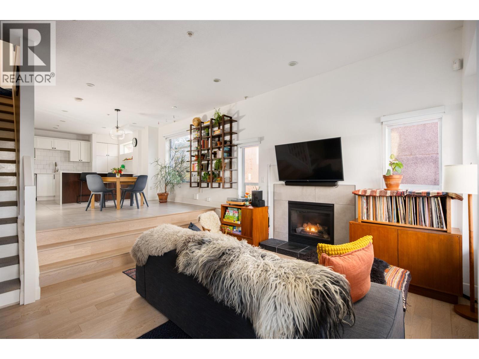 1732 E Georgia Street, Vancouver, British Columbia  V5L 2B4 - Photo 3 - R3094189