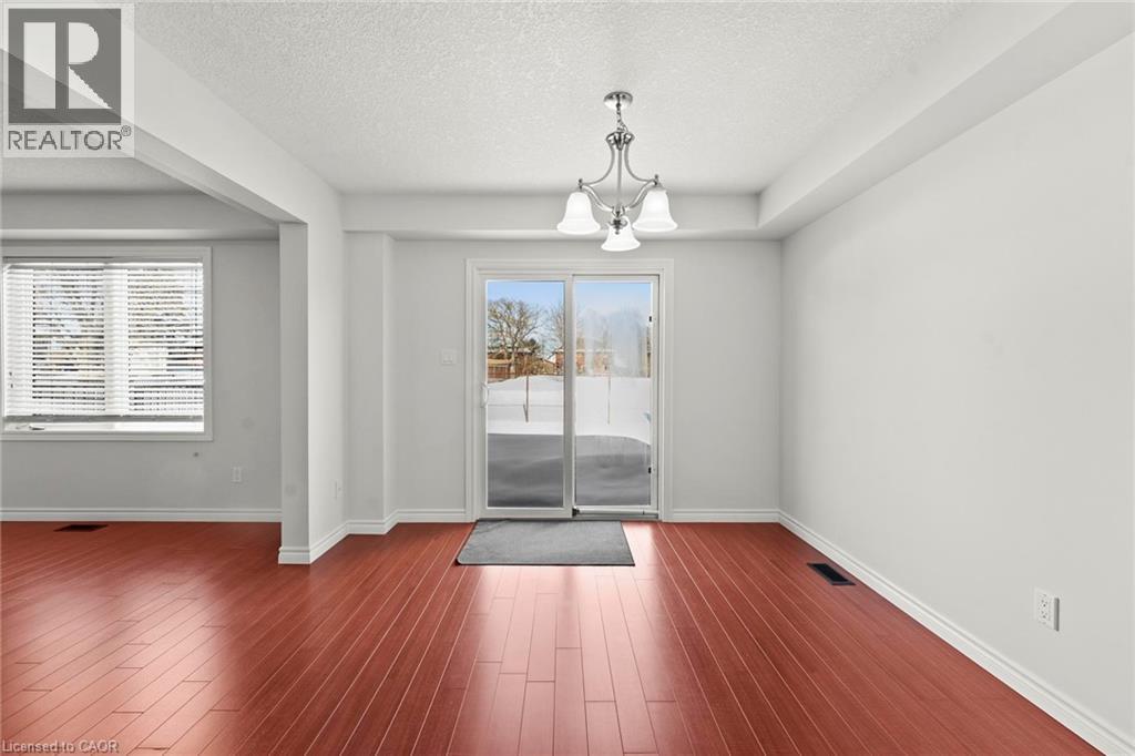 256 Charlotta Street, Baden, Ontario  N3A 4M8 - Photo 13 - 40806910