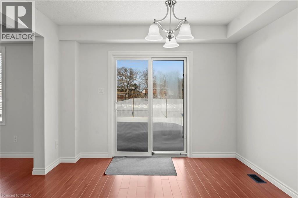 256 Charlotta Street, Baden, Ontario  N3A 4M8 - Photo 12 - 40806910