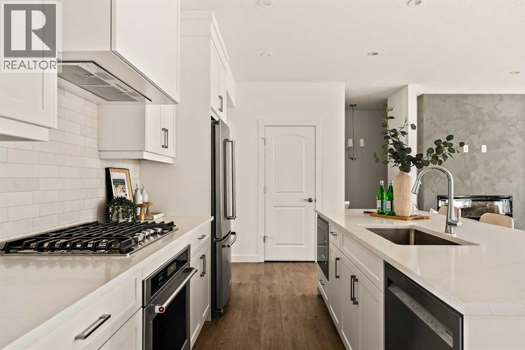 611 Sovereign Common Sw, Calgary, Alberta  T3C 3Y3 - Photo 19 - A2279503