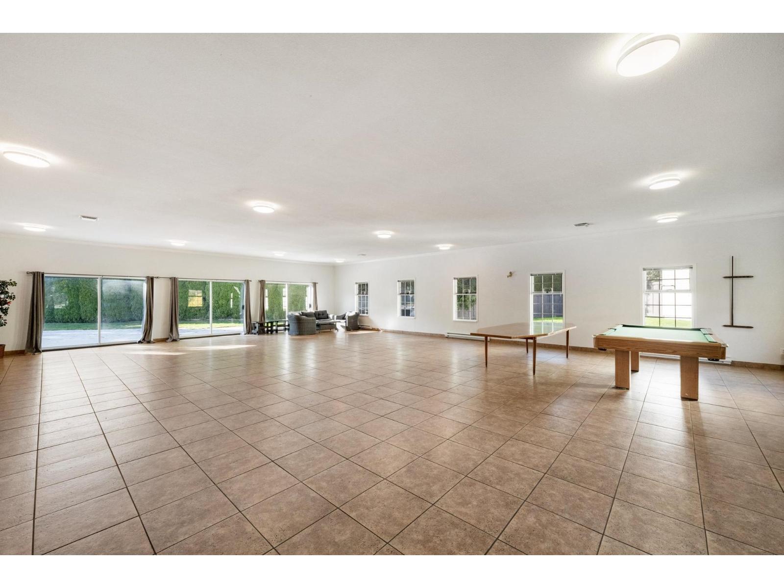 319 13918 72 Avenue, Surrey, British Columbia  V3W 0T4 - Photo 39 - R3091771