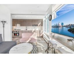 913 13350 CENTRAL AVENUE, Surrey, British Columbia