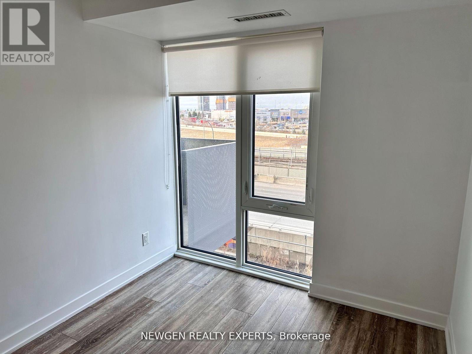 518 - 38 Monte Kwinter Court, Toronto, Ontario  M3H 0E2 - Photo 5 - C12827876