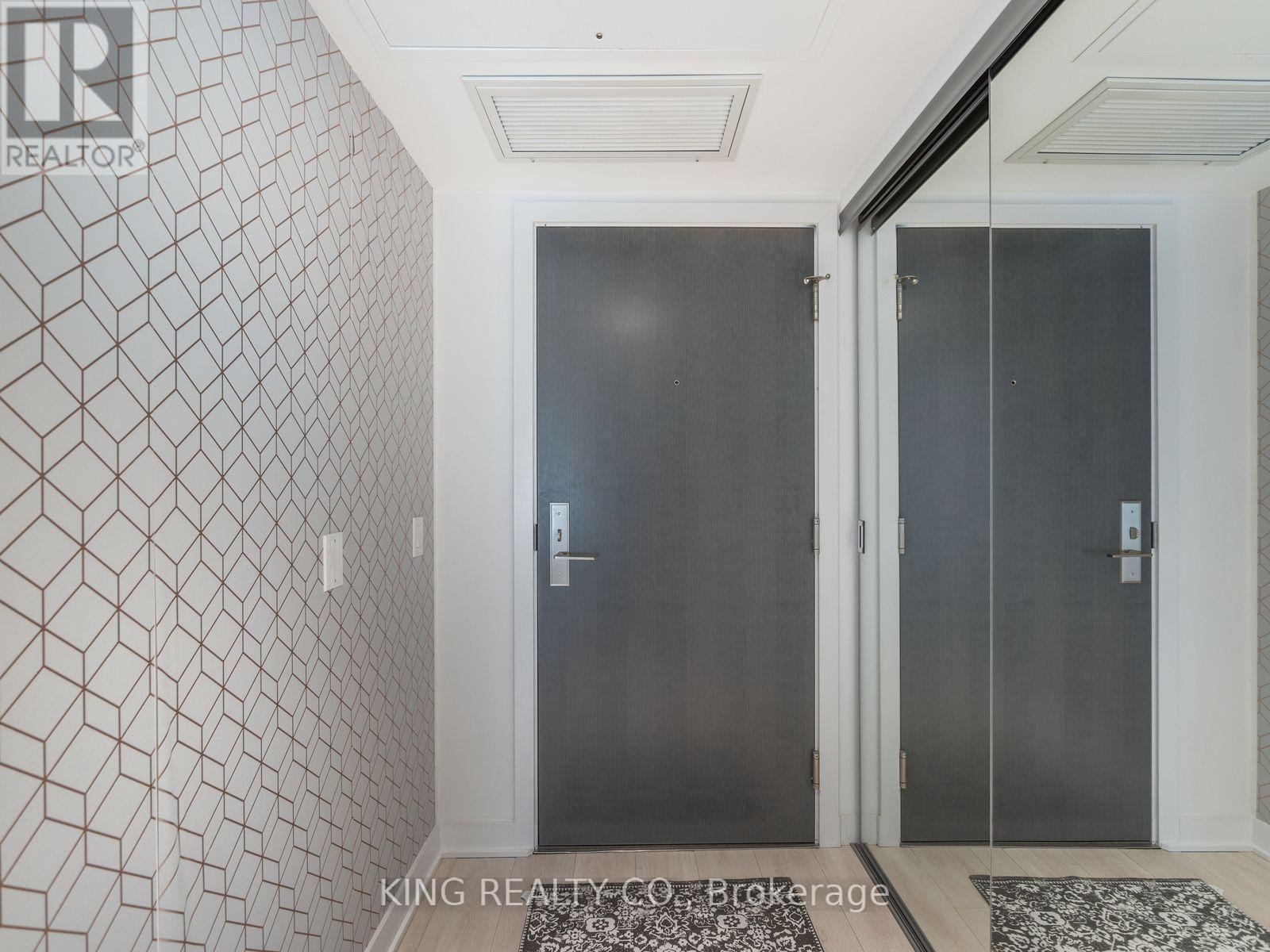 1402 - 188 Cumberland Street, Toronto, Ontario  M5R 2G3 - Photo 7 - C12827908