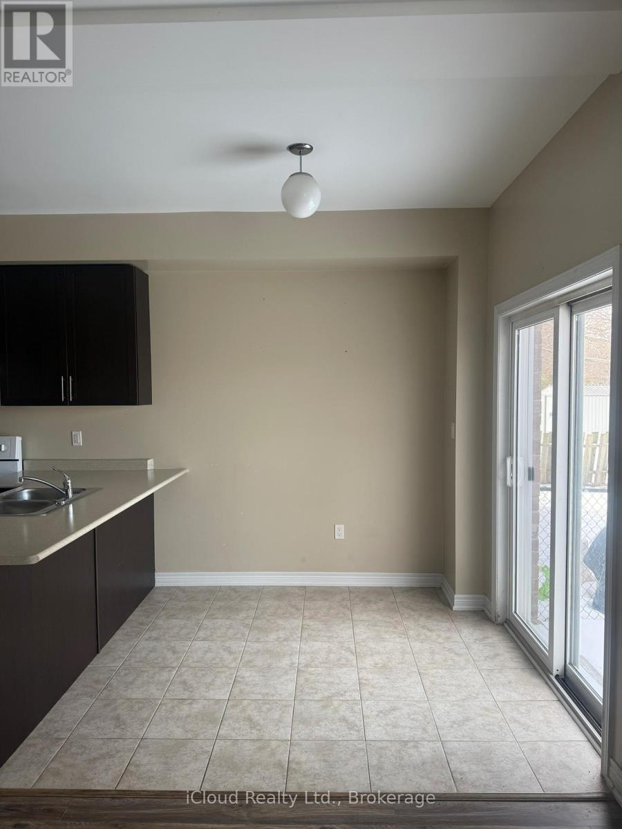 294 Pine Avenue, Oshawa, Ontario  L1J 2H4 - Photo 6 - E12827828