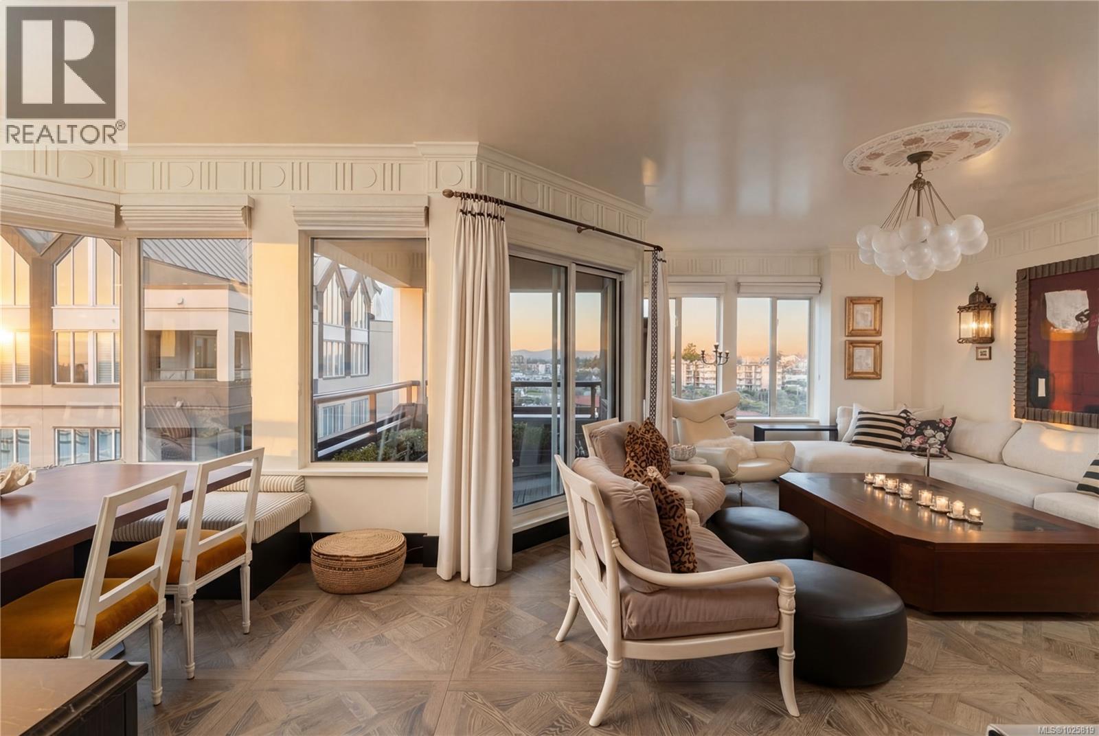 844 203 Kimta Rd, Victoria, British Columbia  V9A 6T5 - Photo 10 - 1025819