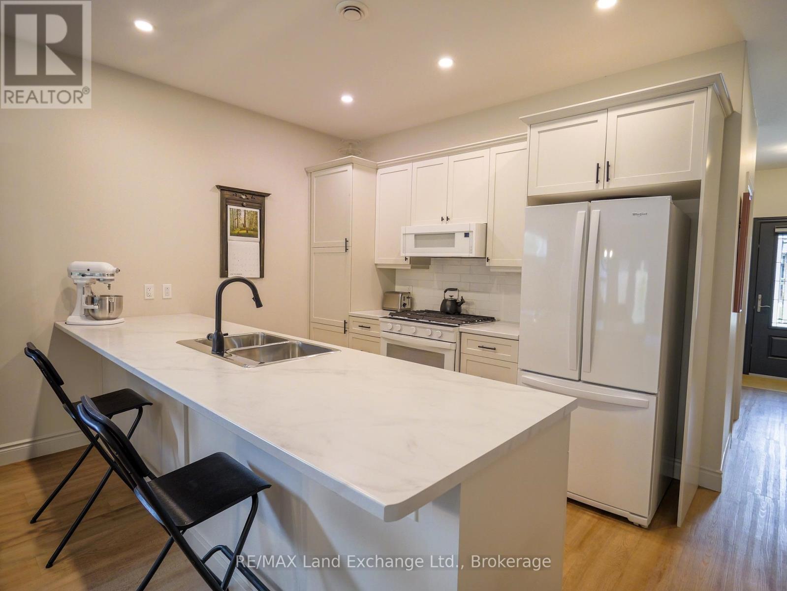 1 - 775 Campbell Avenue, Kincardine, Ontario  N2Z 0H2 - Photo 16 - X12827628