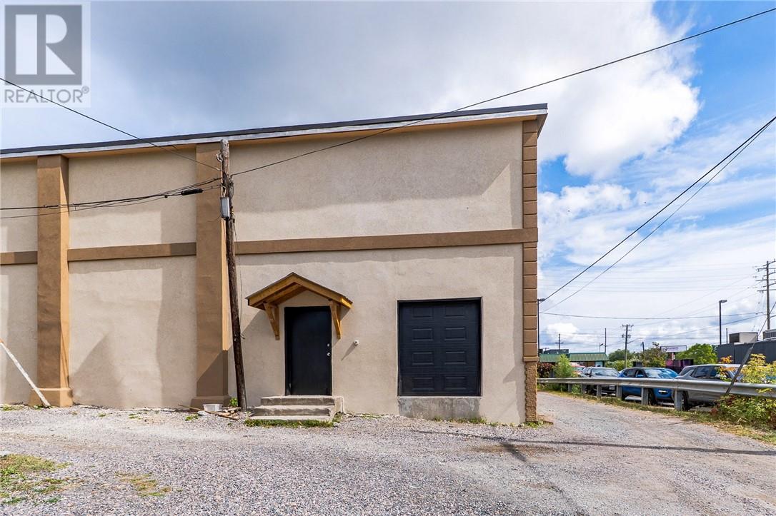 581-A Edna Street, Greater Sudbury, Ontario  P3C 3P1 - Photo 8 - 2124597