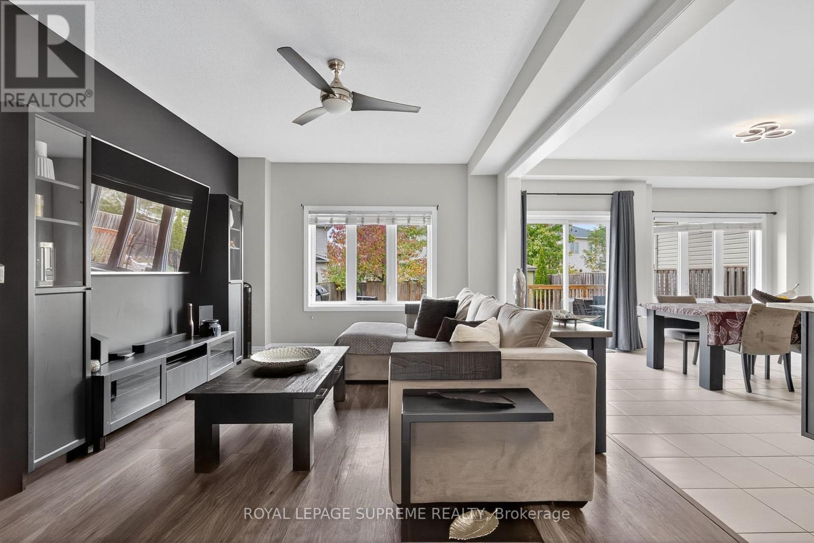 28 Mandley Street, Essa, Ontario  L3W 0B6 - Photo 12 - N12827842