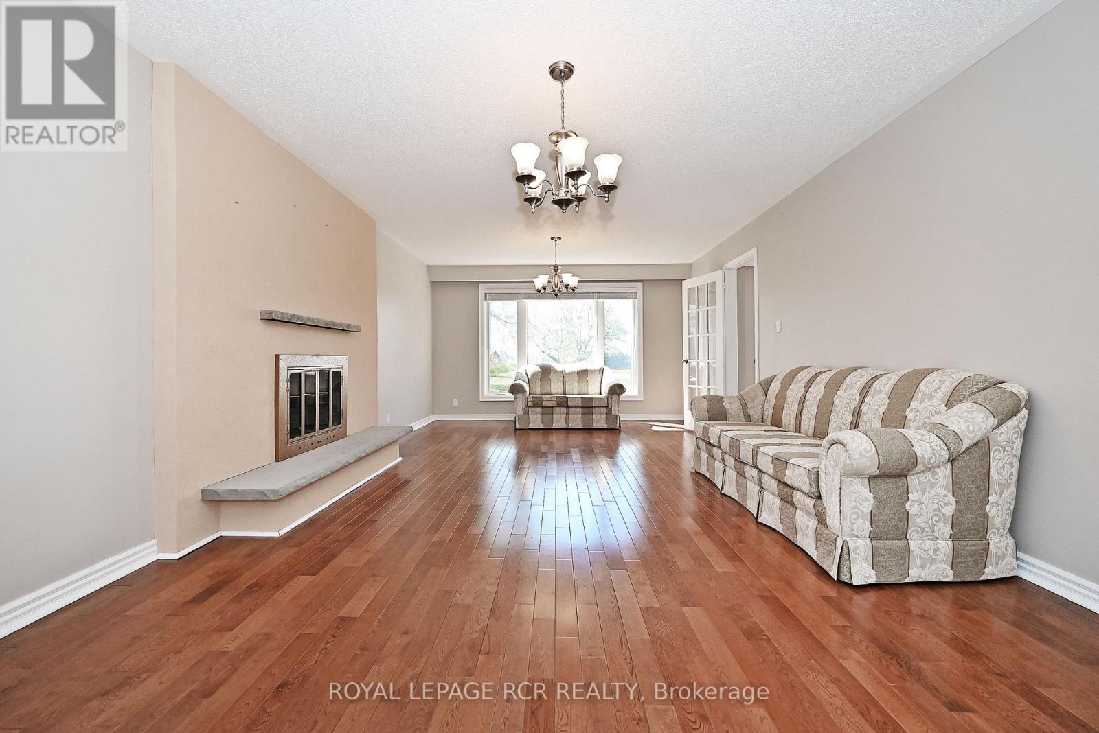 6215 17th Side Road, King, Ontario  L0G 1T0 - Photo 10 - N12827846