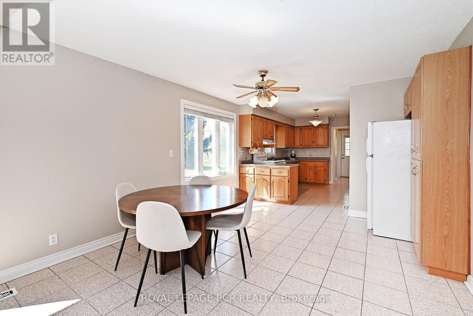 6215 17th Side Road, King, Ontario  L0G 1T0 - Photo 4 - N12827846