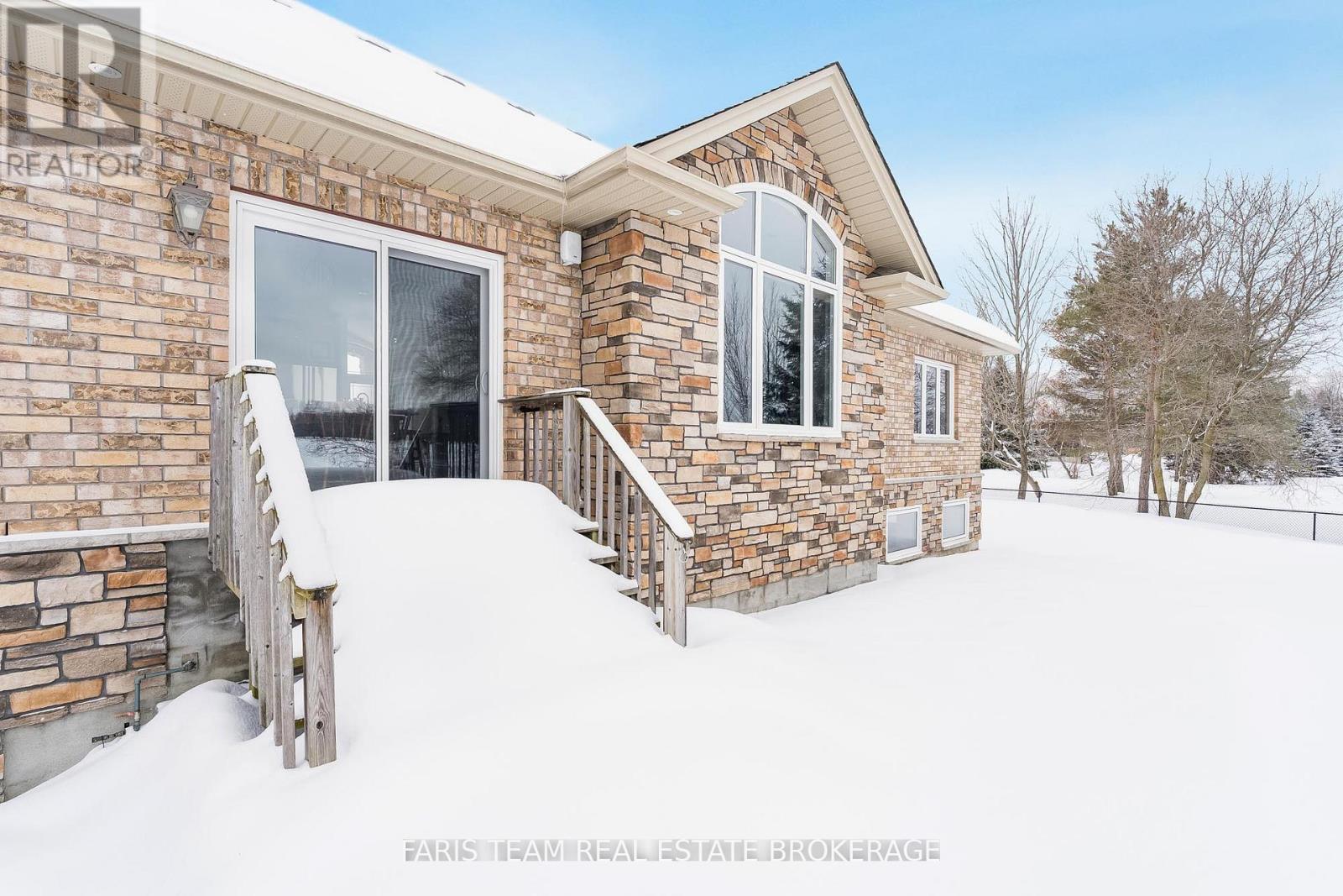 30 Fisher Drive, Adjala-Tosorontio (Everett), Ontario  L0M 1J0 - Photo 36 - N12827874