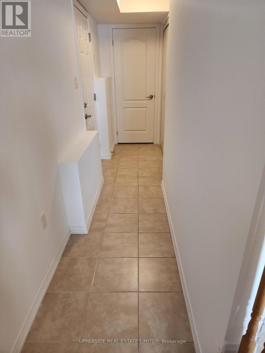 123 Frank's Way, Barrie (Allandale Heights), Ontario  L4N 3J1 - Photo 5 - S12827832