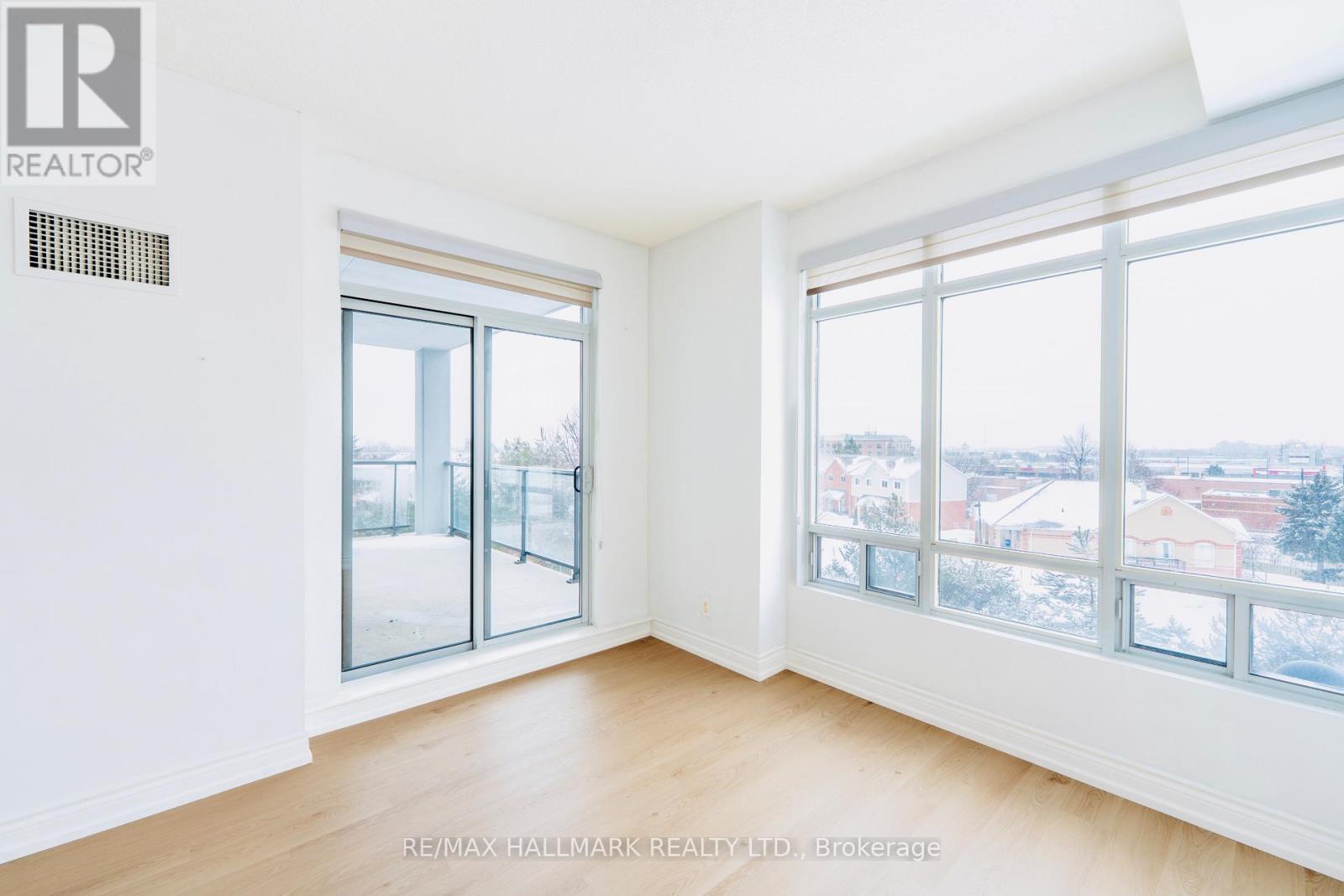 304 - 11121 Yonge Street, Richmond Hill, Ontario  L4C 0S7 - Photo 18 - N12813446