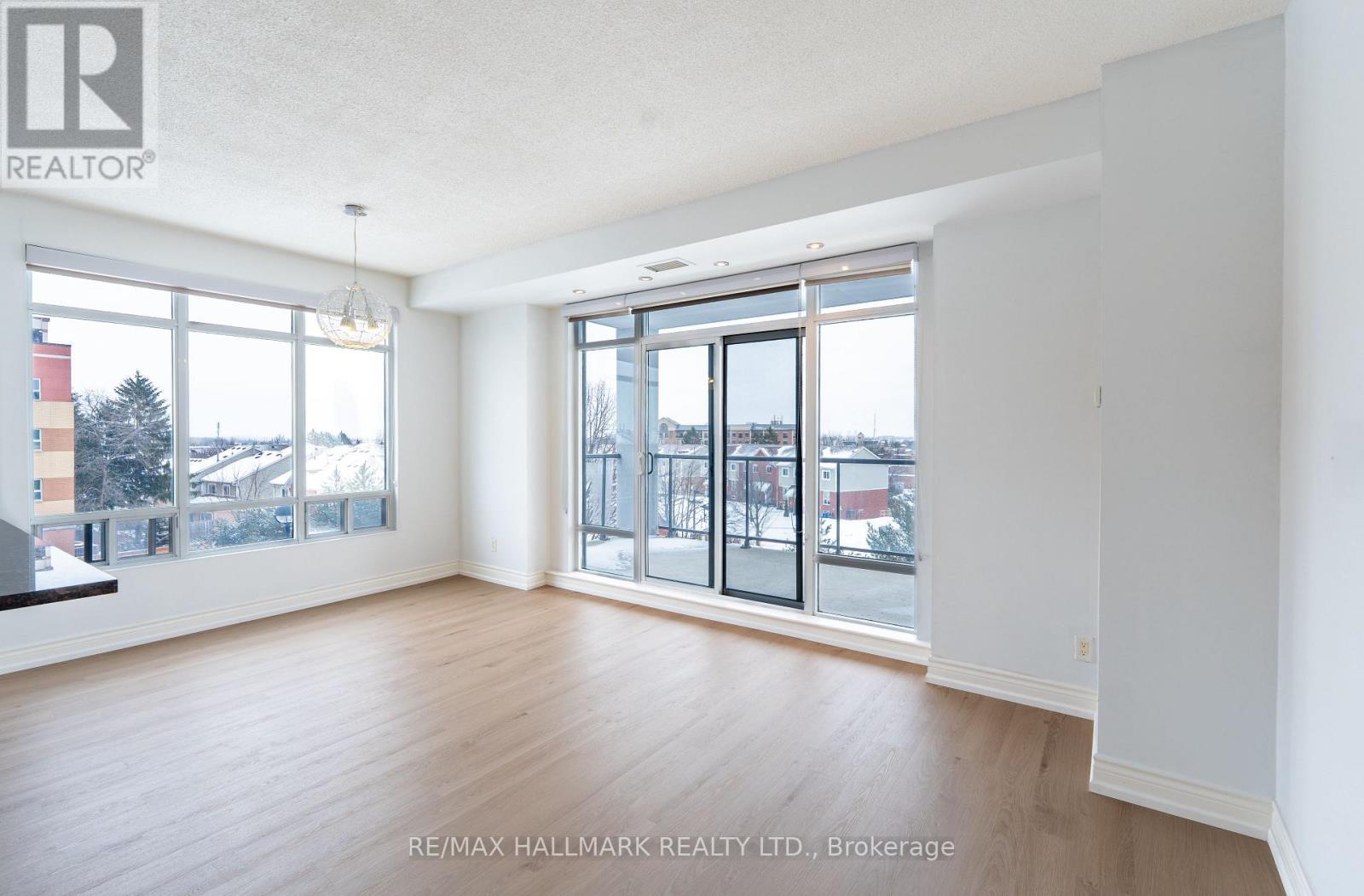 304 - 11121 Yonge Street, Richmond Hill, Ontario  L4C 0S7 - Photo 23 - N12813446