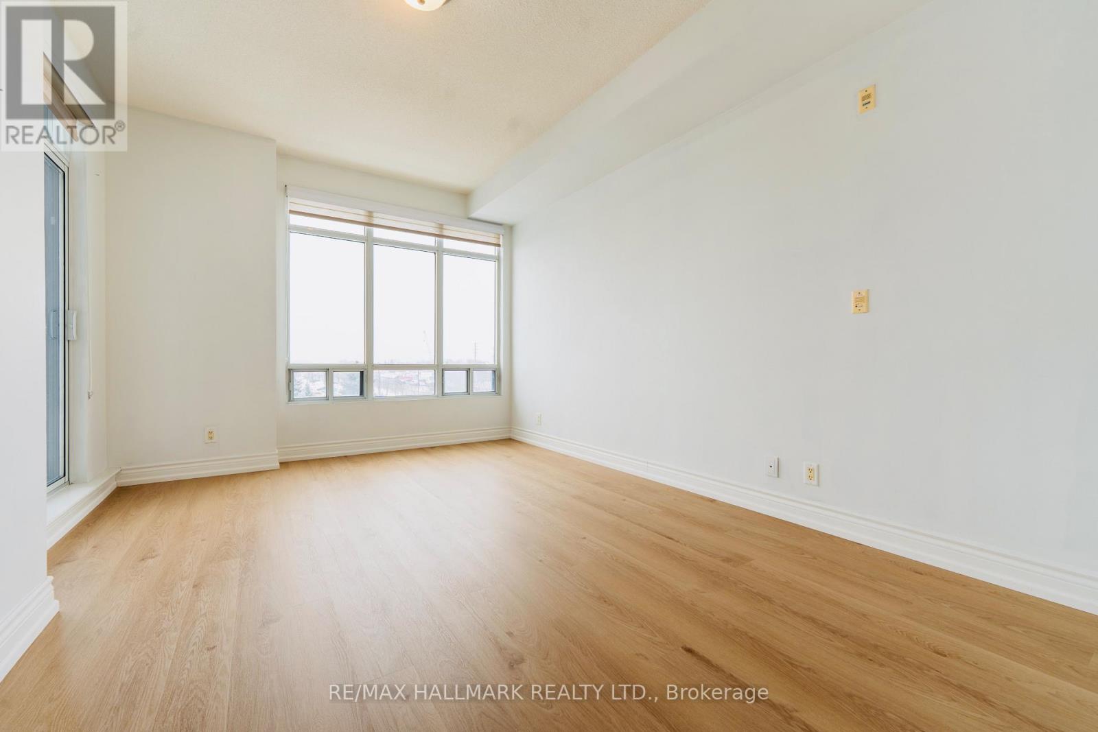 304 - 11121 Yonge Street, Richmond Hill, Ontario  L4C 0S7 - Photo 32 - N12813446