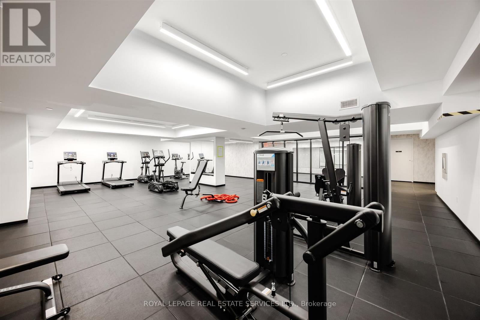 1508 - 1035 Southdown Road, Mississauga, Ontario  L5J 0A2 - Photo 21 - W12827844