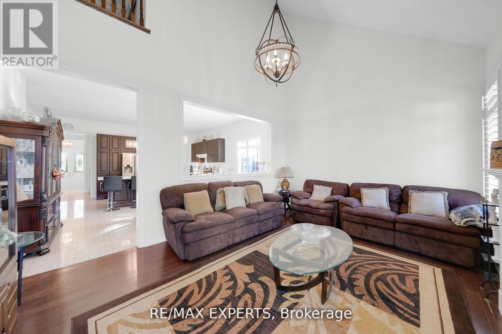 10 Falkland Road, Brampton (Toronto Gore Rural Estate), Ontario  L6P 4C3 - Photo 16 - W12827928