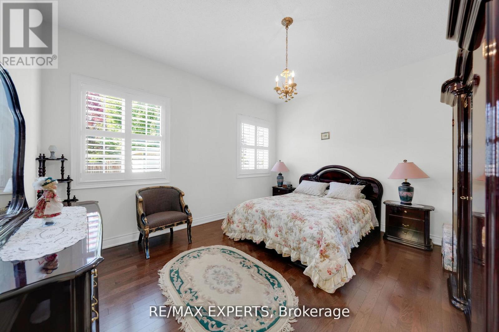 10 Falkland Road, Brampton (Toronto Gore Rural Estate), Ontario  L6P 4C3 - Photo 20 - W12827928