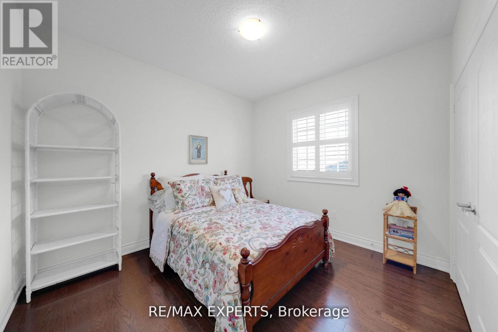 10 Falkland Road, Brampton (Toronto Gore Rural Estate), Ontario  L6P 4C3 - Photo 31 - W12827928