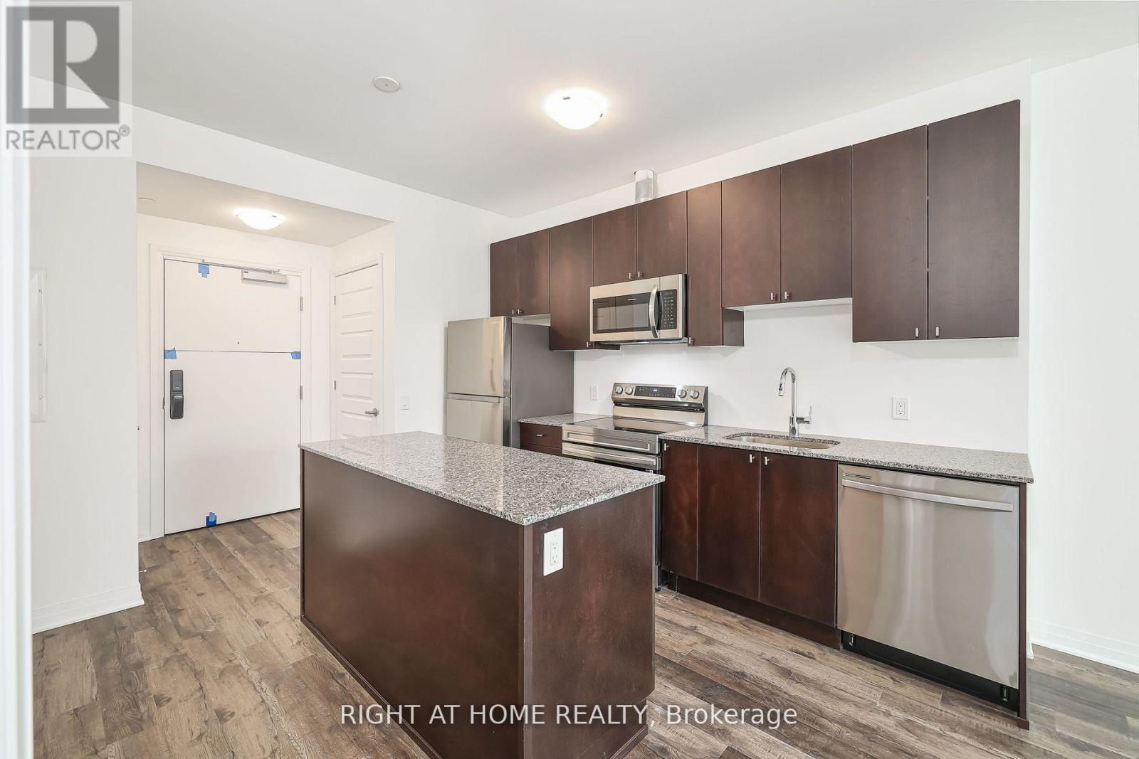 217 - 470 Gordon Krantz Avenue, Milton, Ontario  L9T 2X5 - Photo 10 - W12827936