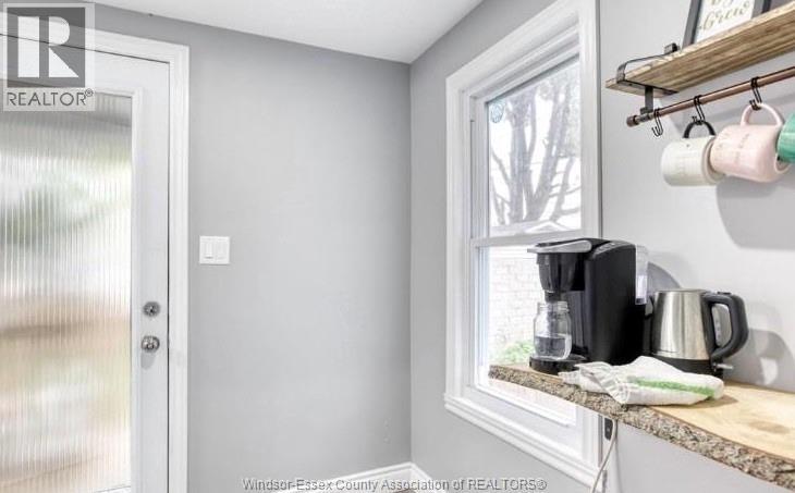 1141 Hall Avenue, Windsor, Ontario N9A 2M8 - Photo 7 - 26004159