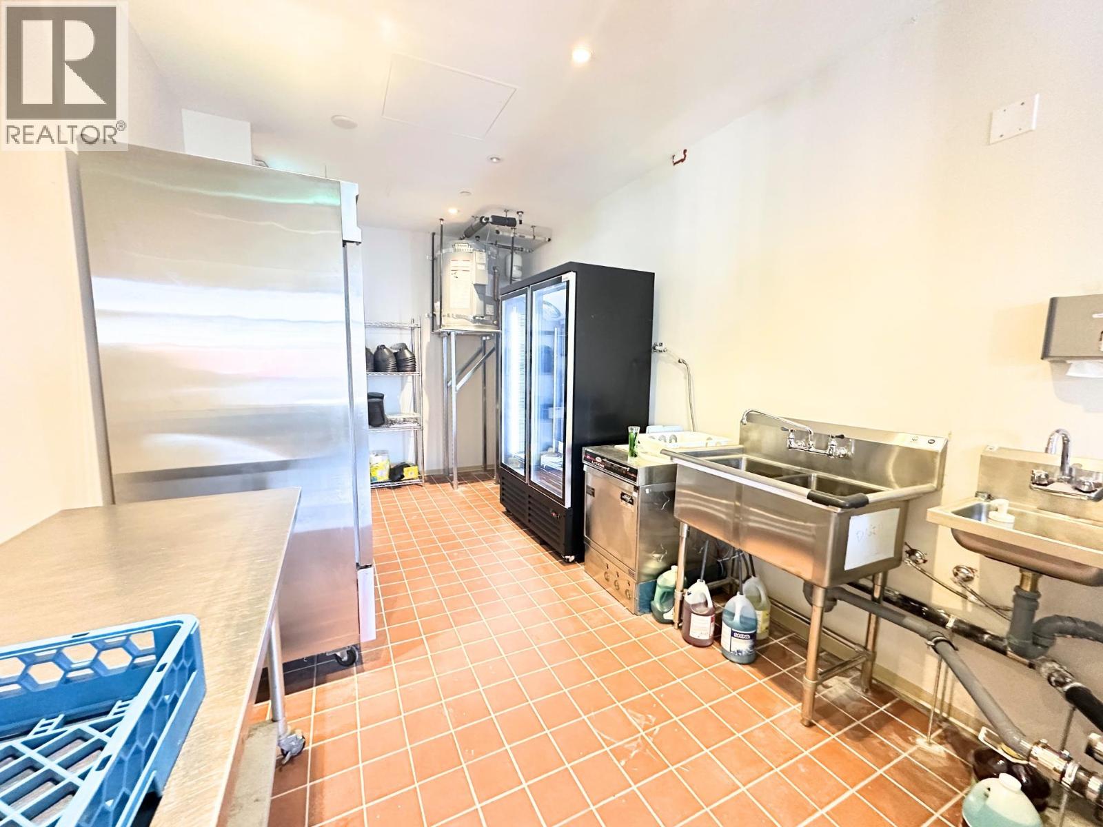 8982 University High Street, Burnaby, British Columbia  V5A 4X6 - Photo 6 - C8076530