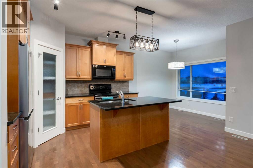 1760 Luxstone Drive Sw, Airdrie, Alberta  T4B 0H4 - Photo 10 - A2282058